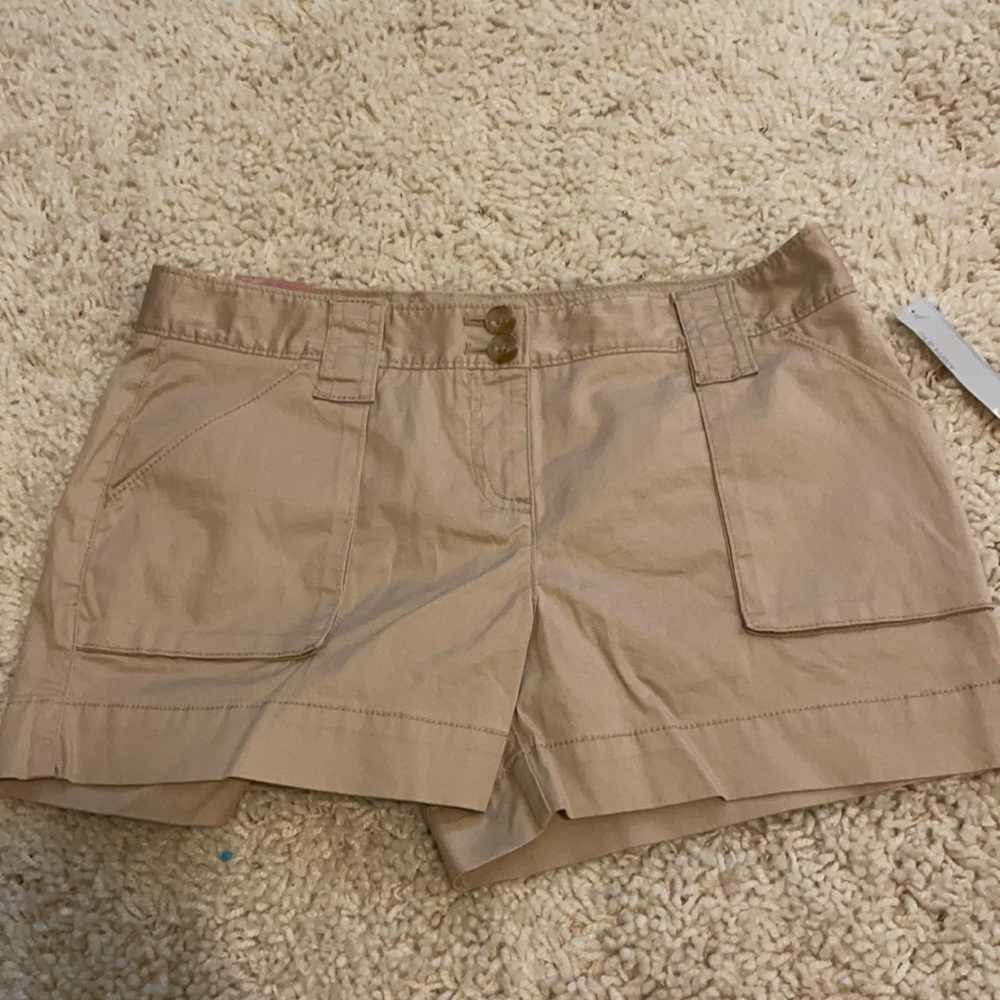 Khaki Old navy size 4 shorts
